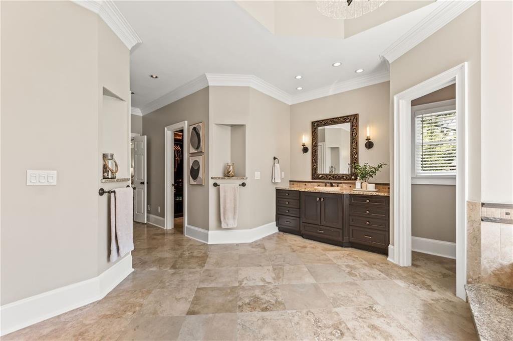 1225 Bay Pointe Terrace