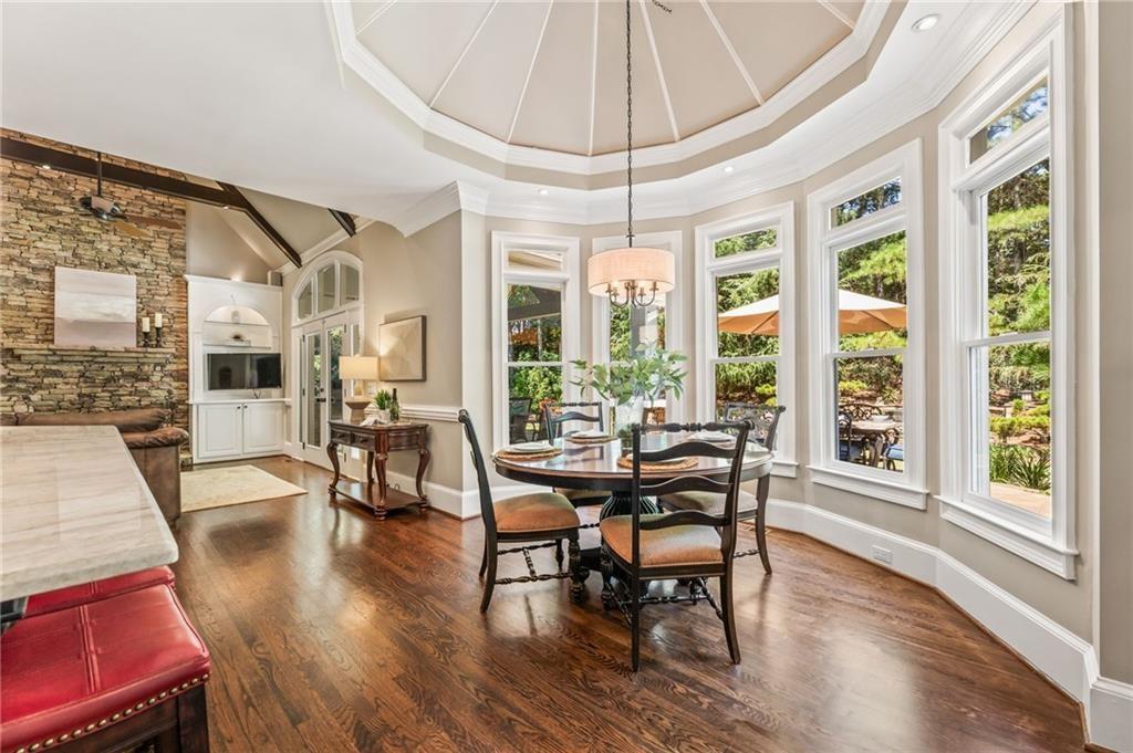 1225 Bay Pointe Terrace