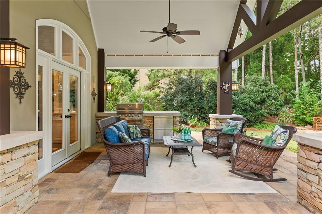 1225 Bay Pointe Terrace