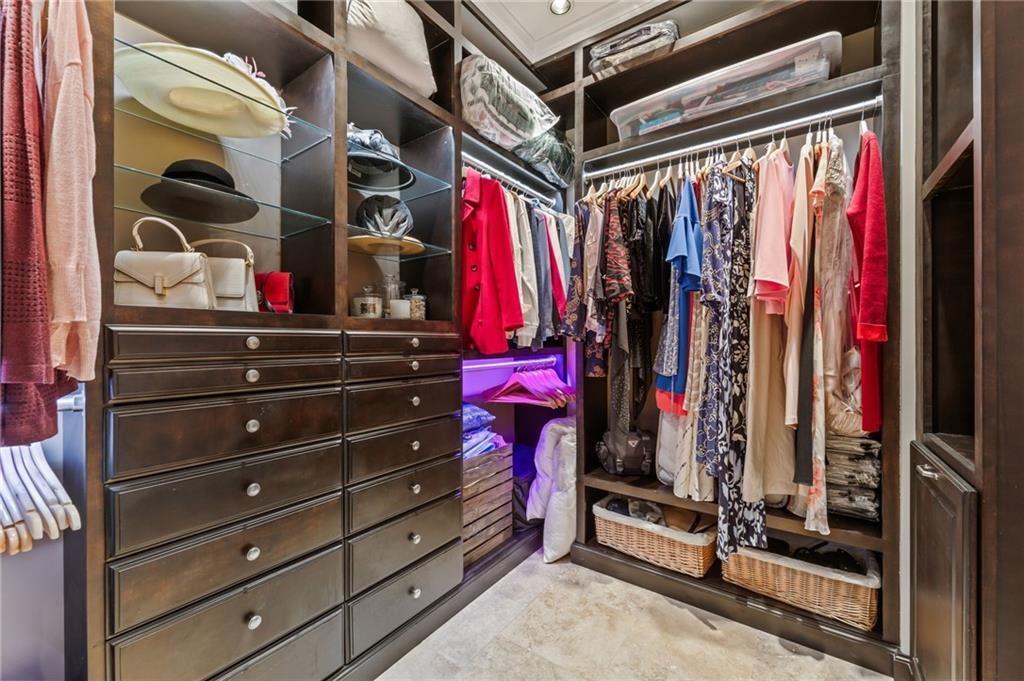 1225 Bay Pointe Terrace