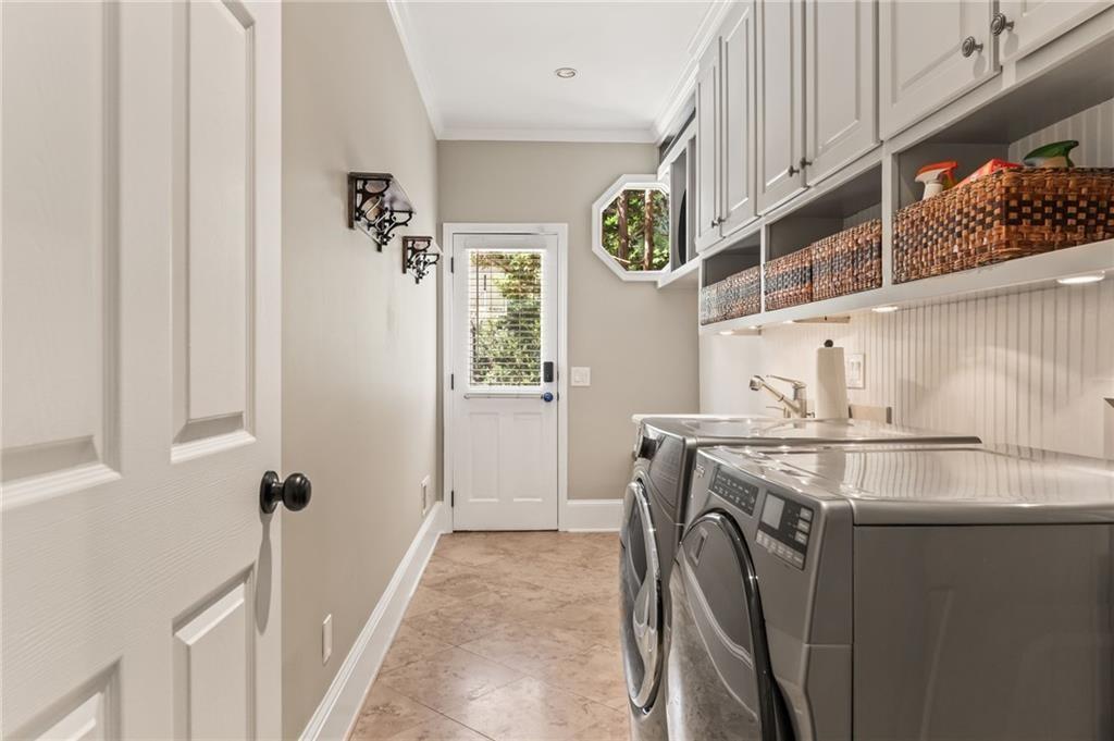 1225 Bay Pointe Terrace