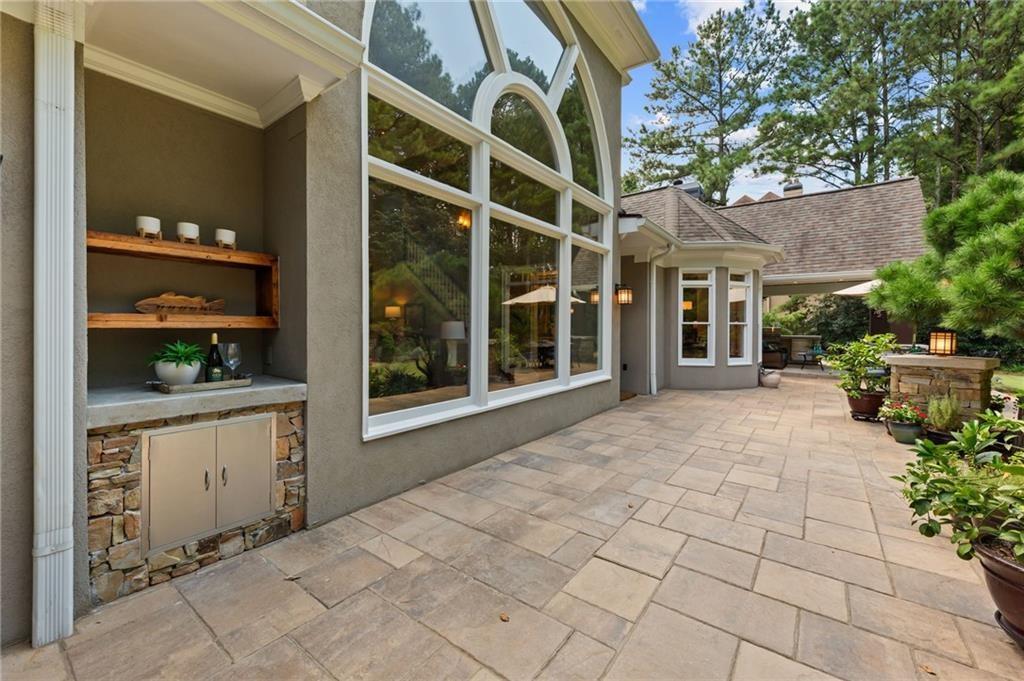 1225 Bay Pointe Terrace