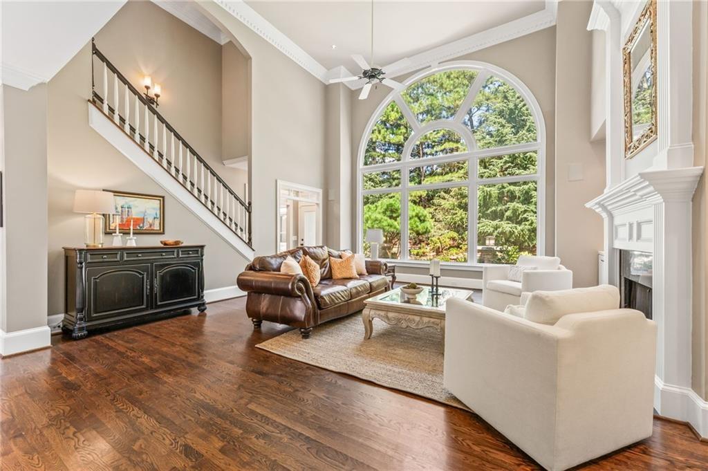 1225 Bay Pointe Terrace