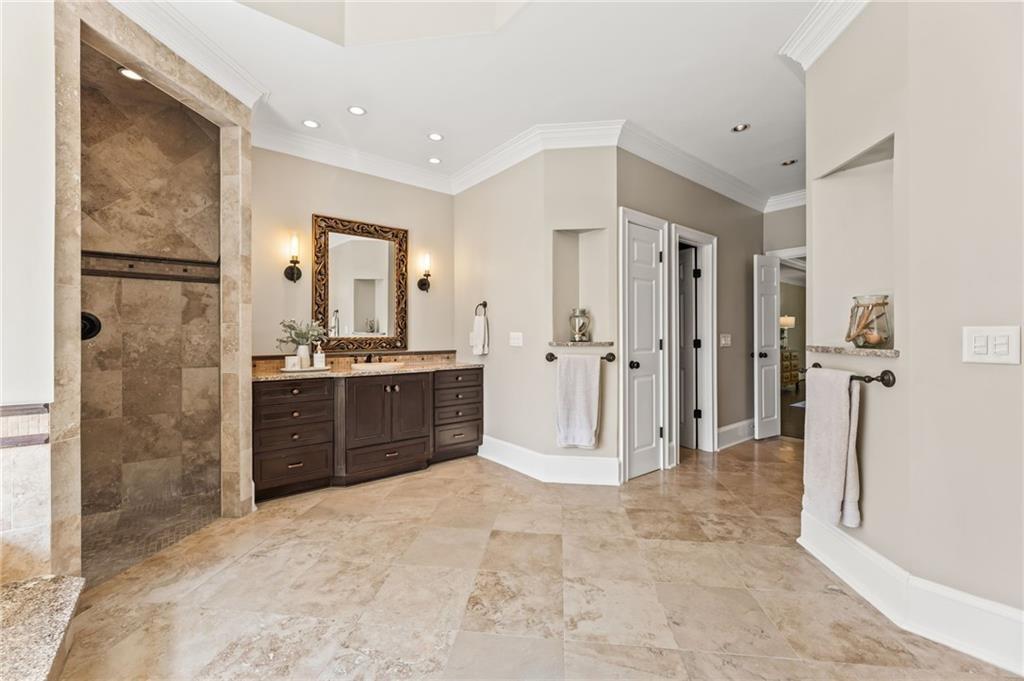 1225 Bay Pointe Terrace