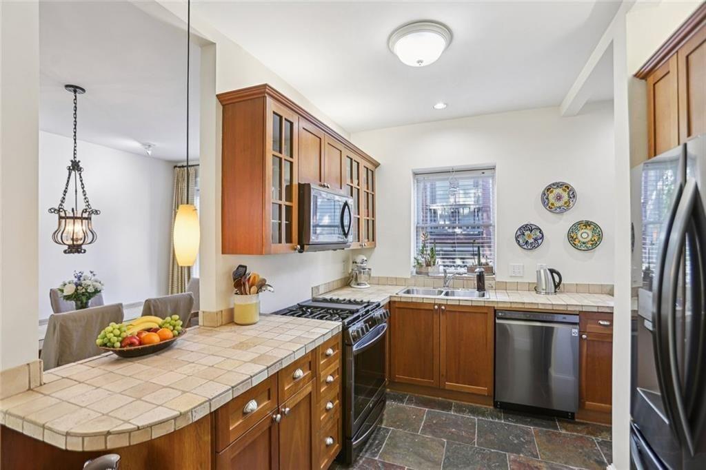 272 14th Street NE Unit 21