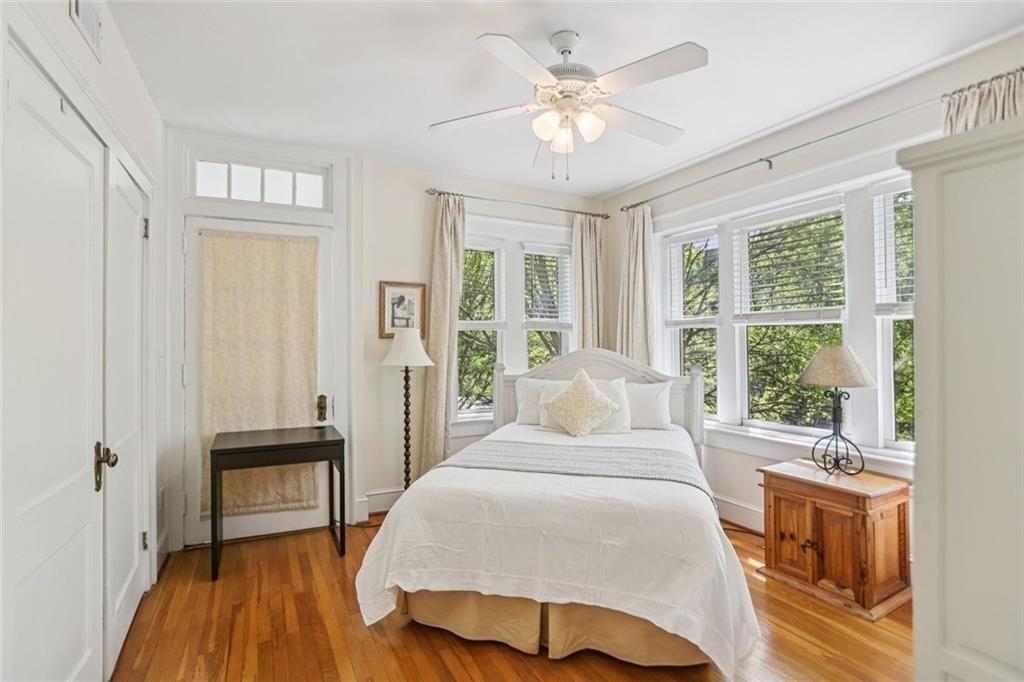 272 14th Street NE Unit 21