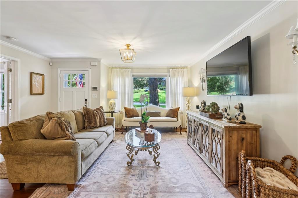 1600 Belle Isle Circle NE