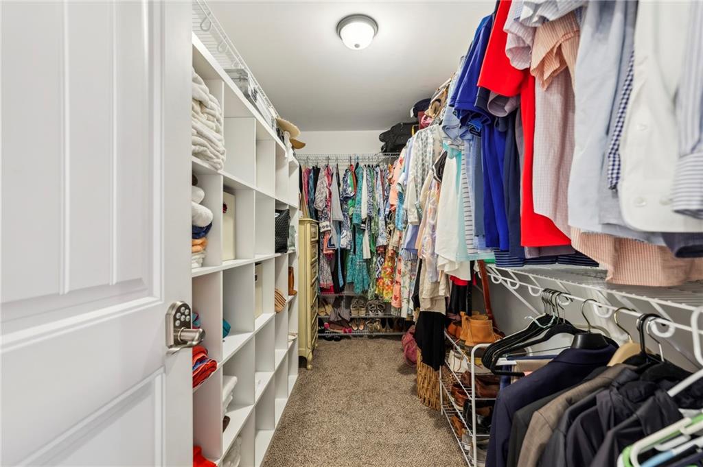 1600 Belle Isle Circle NE