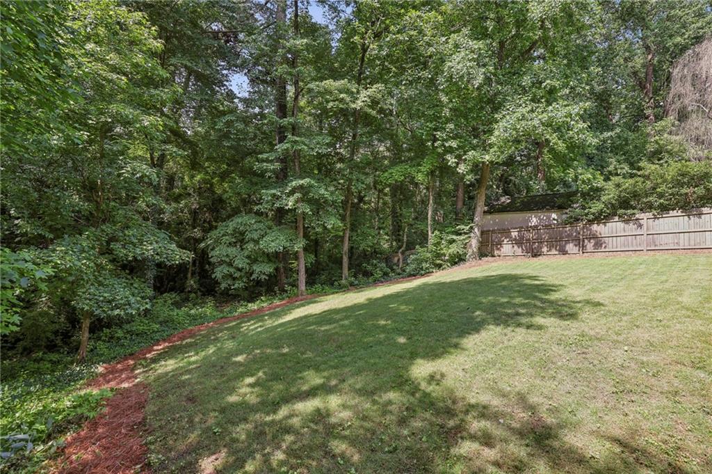 1600 Belle Isle Circle NE