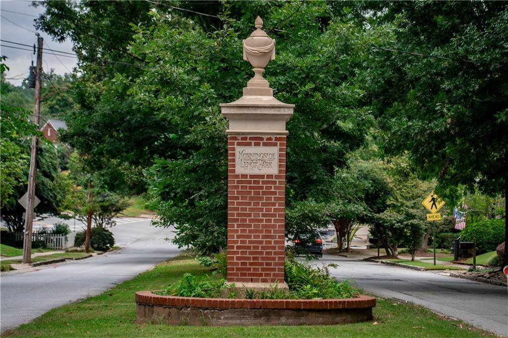 1281 Avalon Place NE