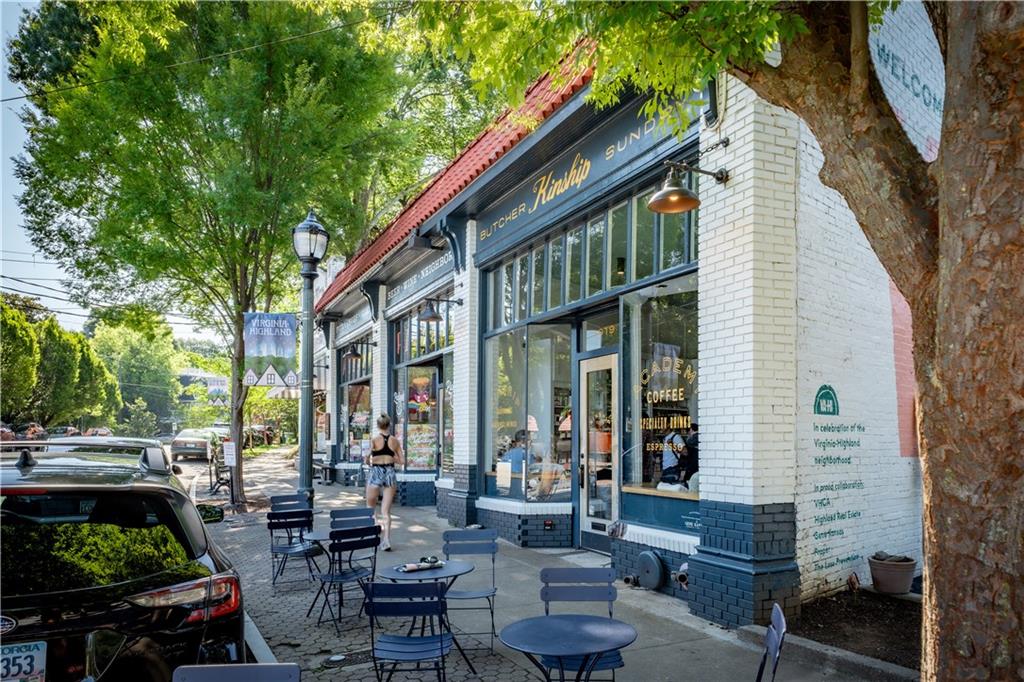 1281 Avalon Place NE