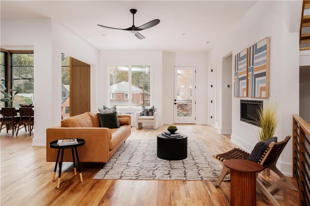 1281 Avalon Place NE