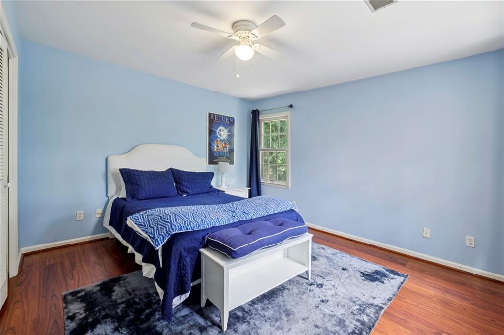 3612 Mayfair Road NE