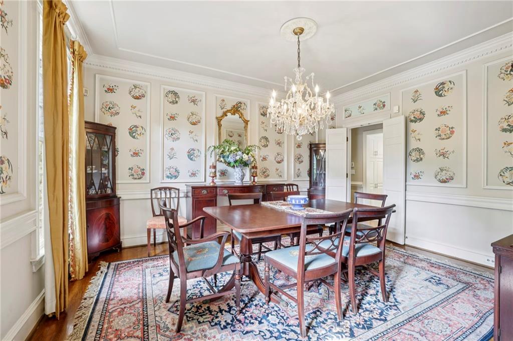 3612 Mayfair Road NE