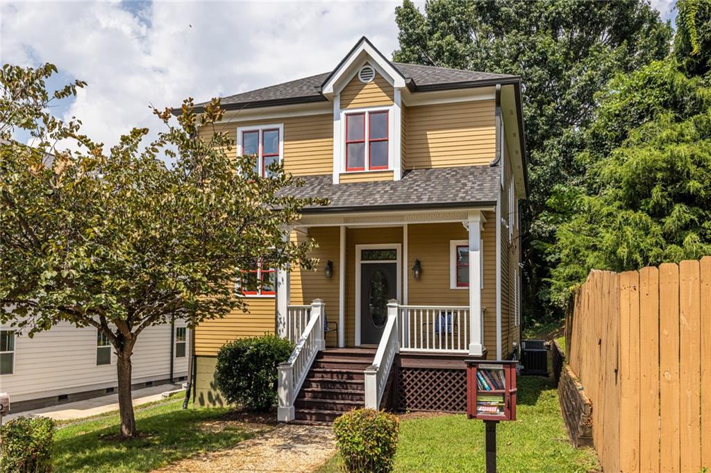 230 Bill Lucas Drive SE
