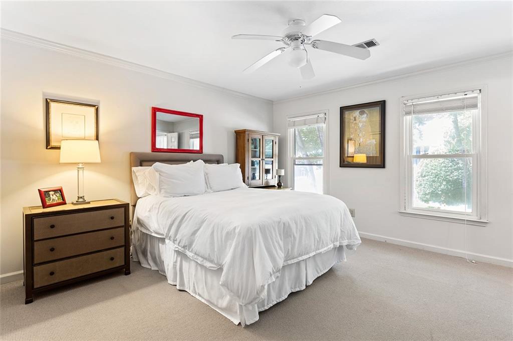 9 Queen Victoria Place NW