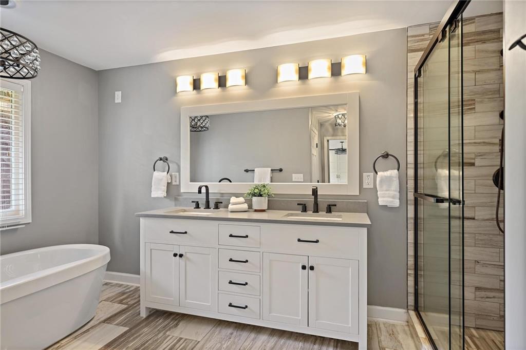 5860 Riverwood Drive