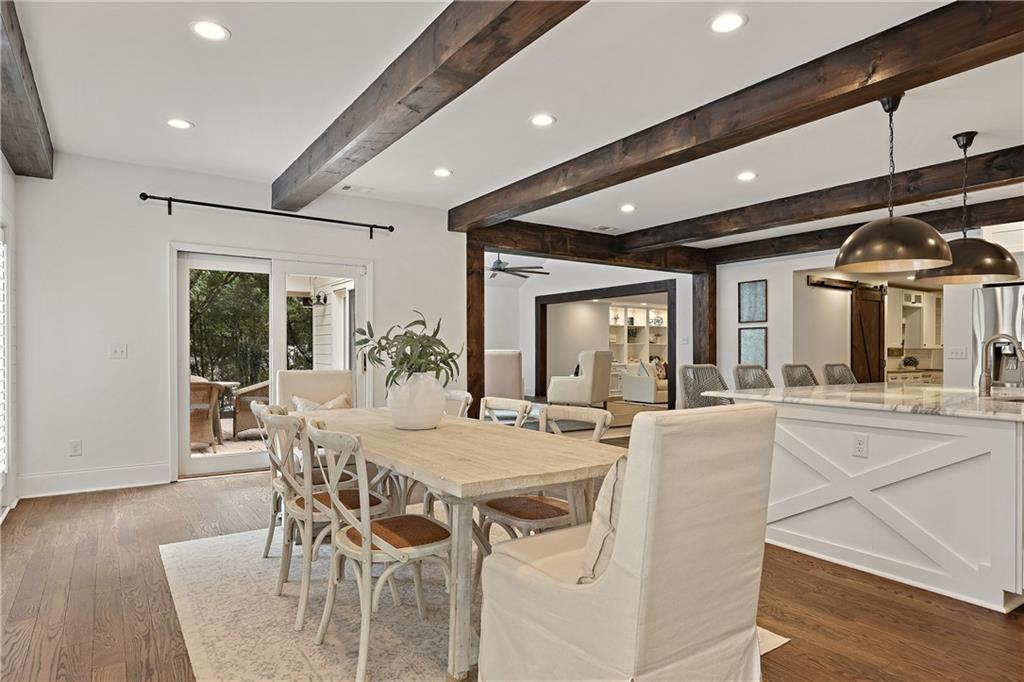 5860 Riverwood Drive