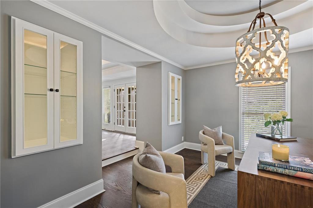 5860 Riverwood Drive