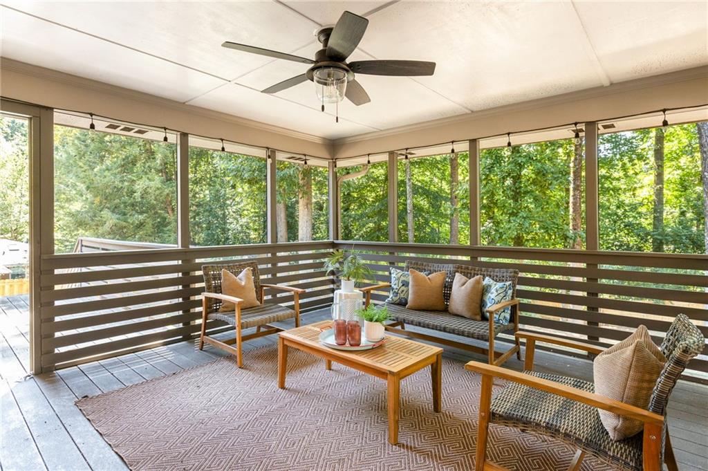 1104 Mason Woods Drive NE