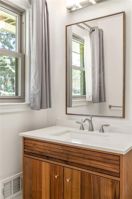 1104 Mason Woods Drive NE