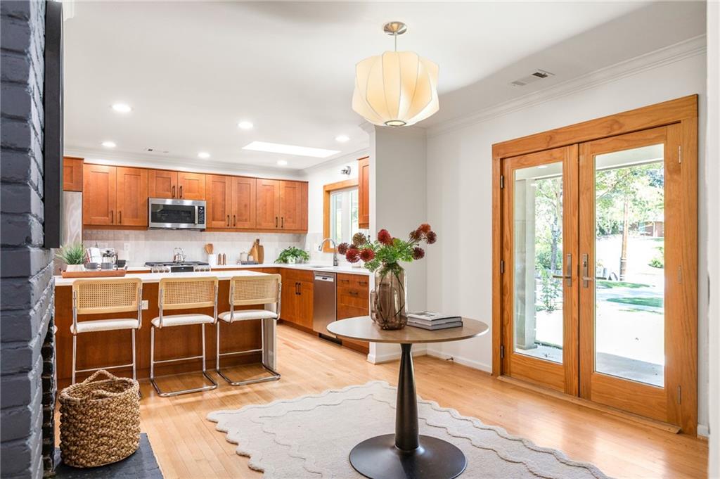 1104 Mason Woods Drive NE