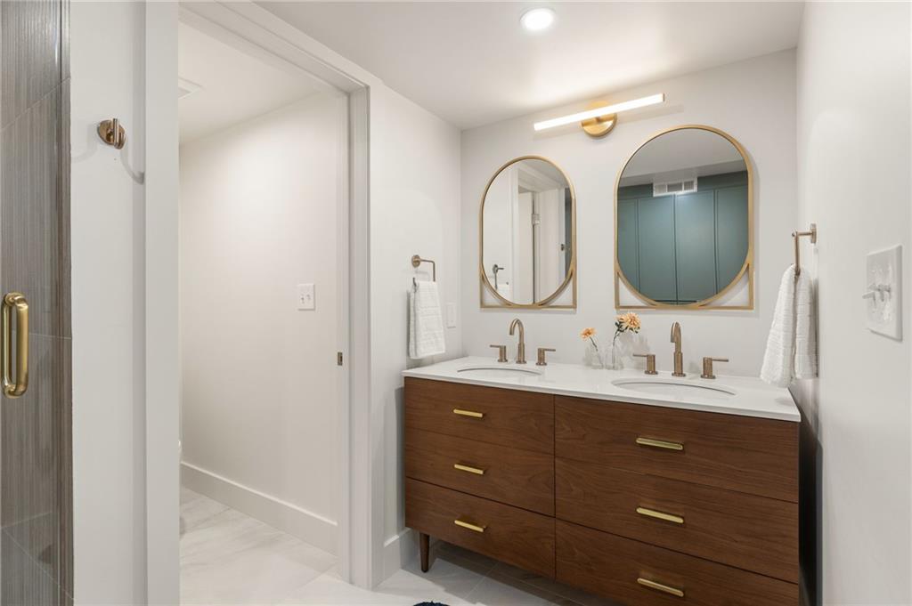 1104 Mason Woods Drive NE