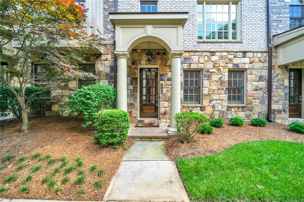 3676 Brookhaven Manor Crossing NE