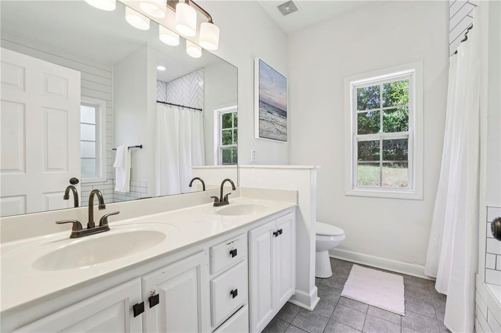 1693 Donna Lynn Drive