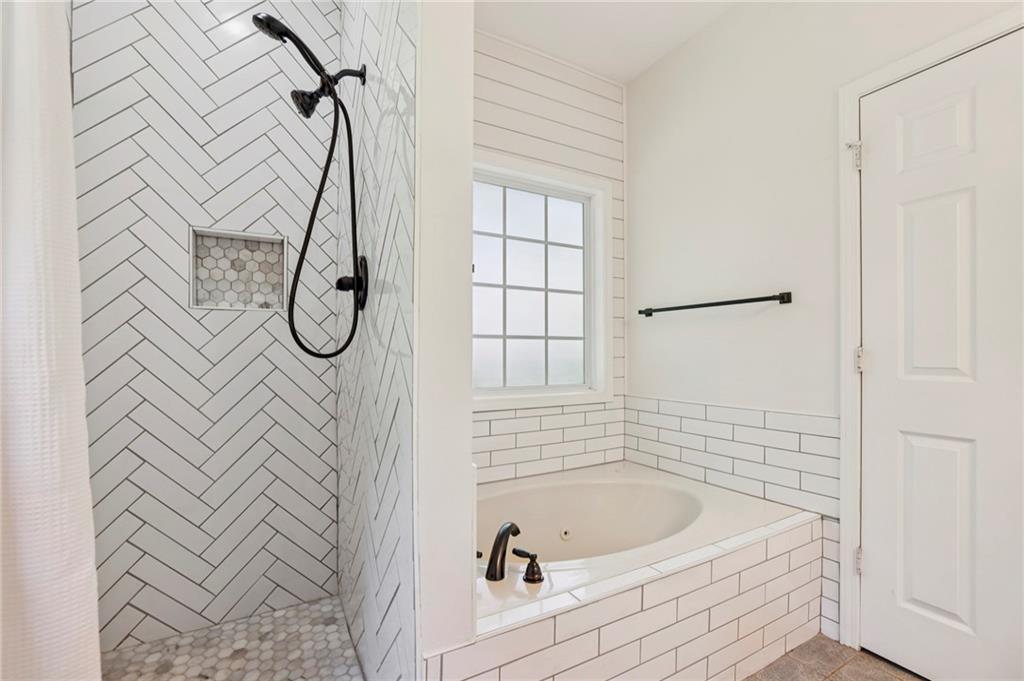 1693 Donna Lynn Drive