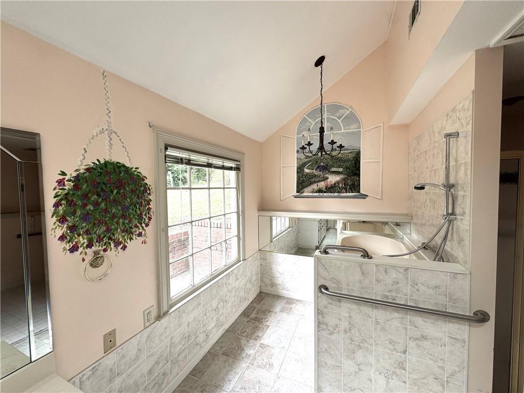 2315 Rocky Mountain Road NE