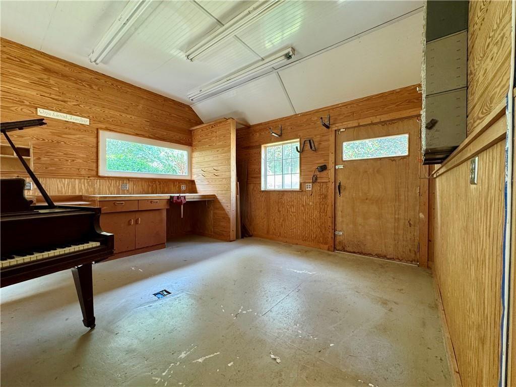 2315 Rocky Mountain Road NE