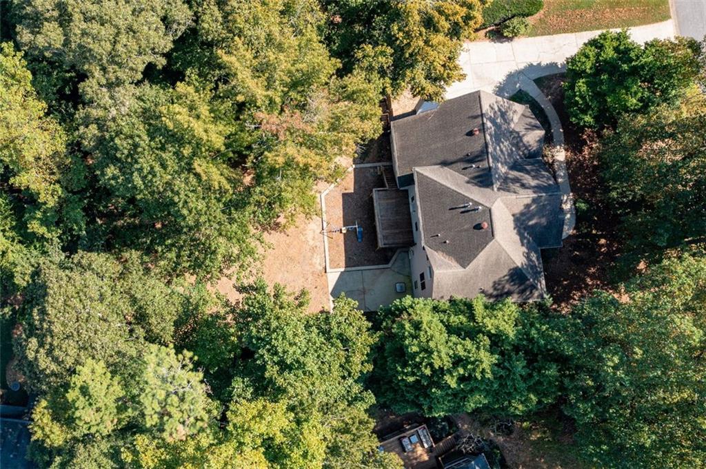 946 Cornwall Court SW