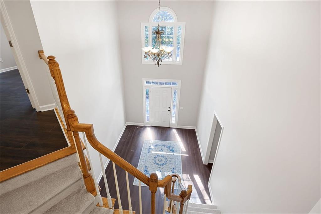 946 Cornwall Court SW