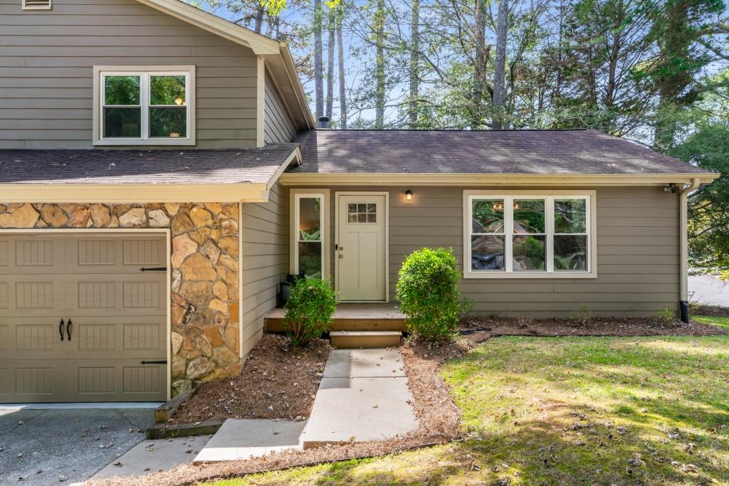 350 Sea Holly Circle