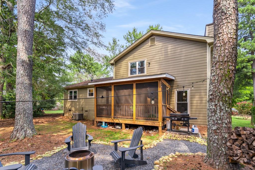 350 Sea Holly Circle