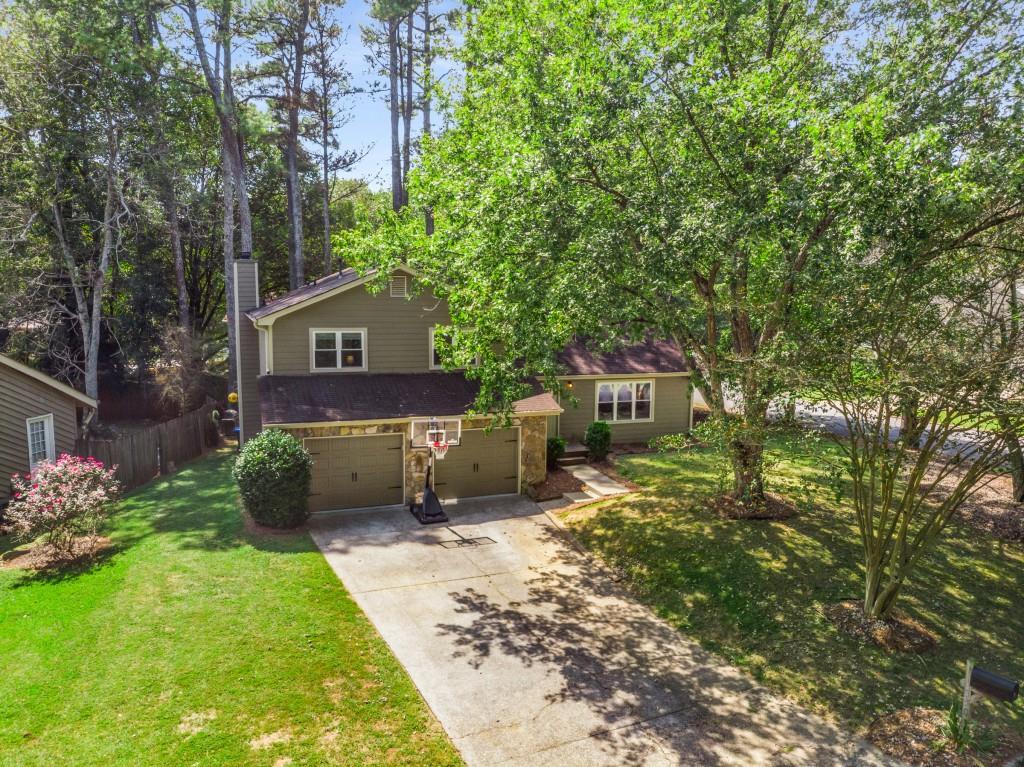 350 Sea Holly Circle