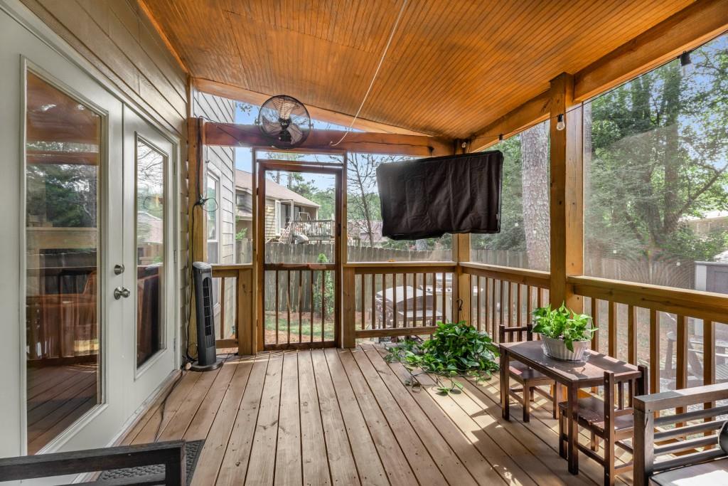 350 Sea Holly Circle