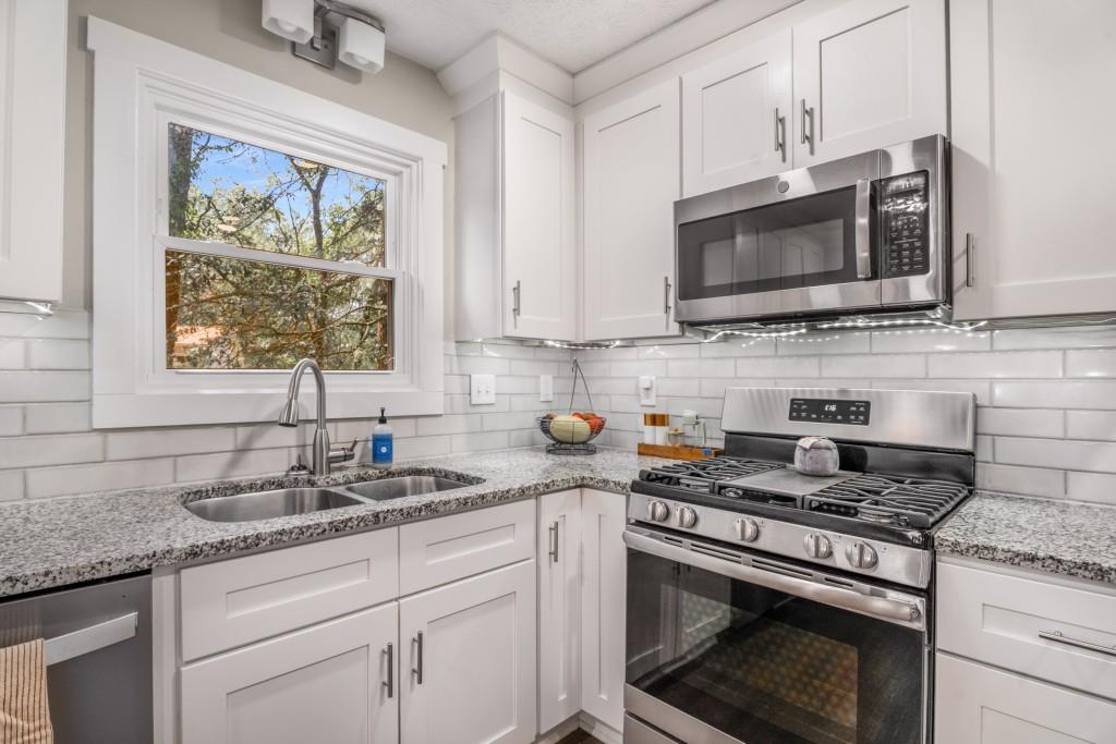 350 Sea Holly Circle