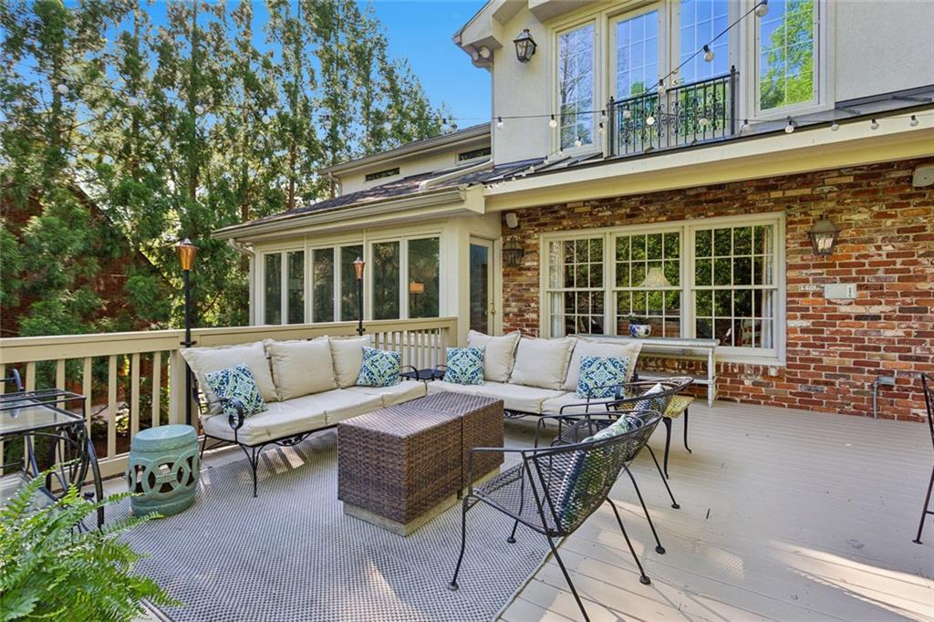 4584 E Conway Drive NW