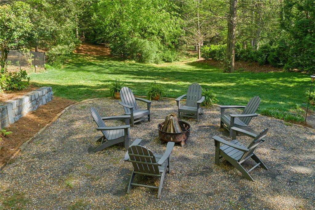 4584 E Conway Drive NW