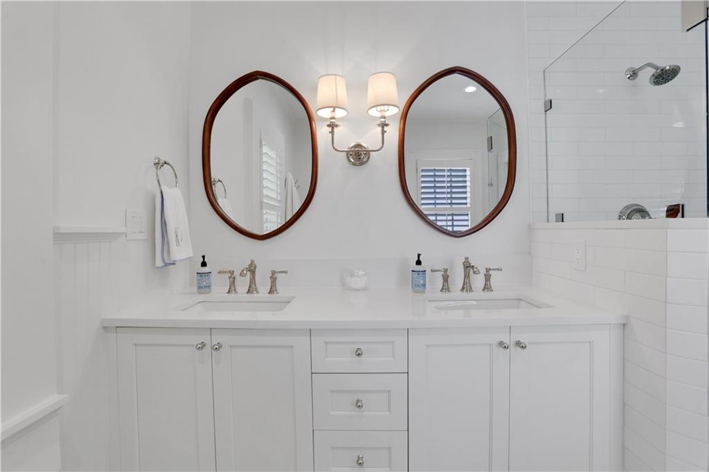 204 Springdale Drive NE