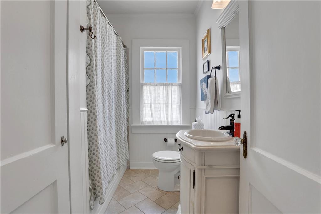 204 Springdale Drive NE