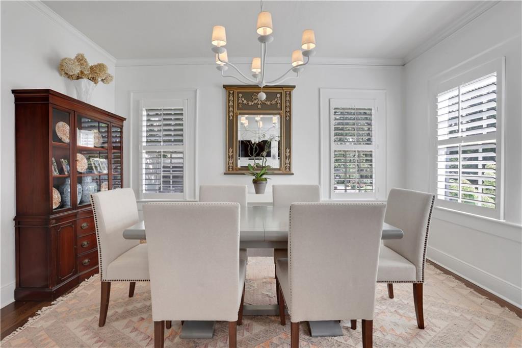 204 Springdale Drive NE