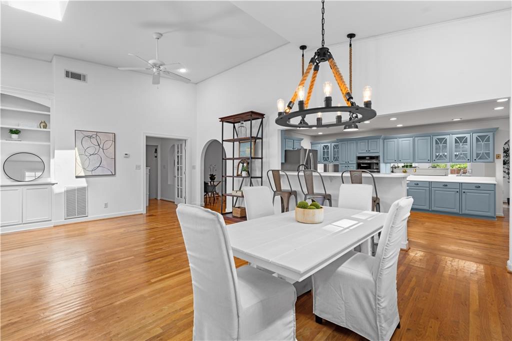 1836 Walthall Drive NW