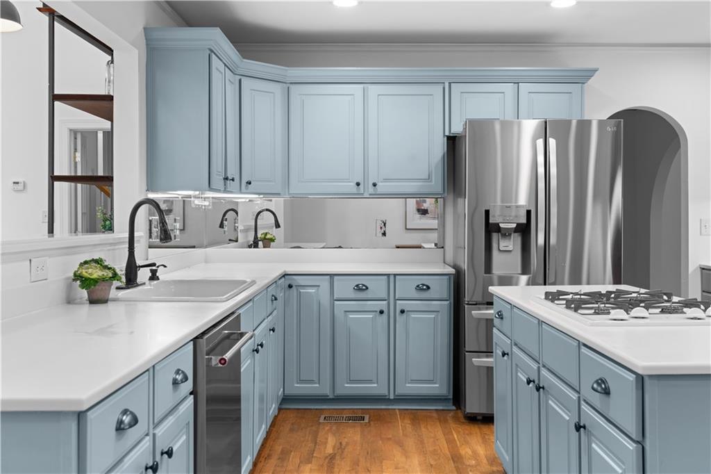 1836 Walthall Drive NW