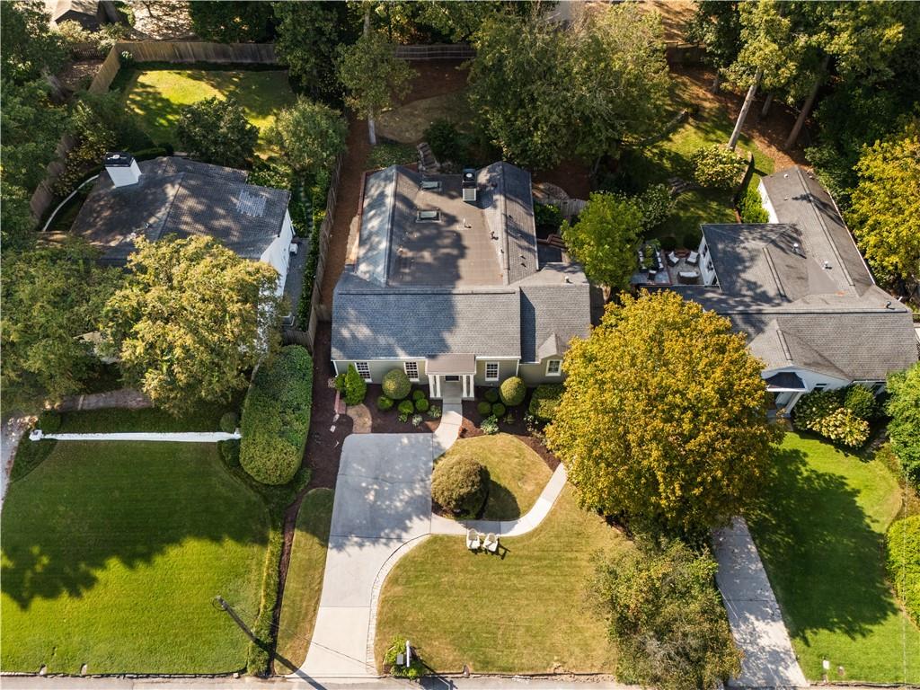 1836 Walthall Drive NW