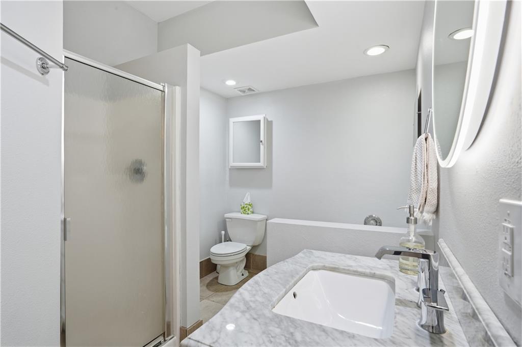 3777 PEACHTREE Road NE Unit 933