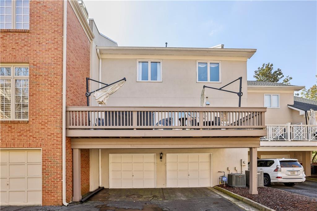 78 Paces West Circle NW