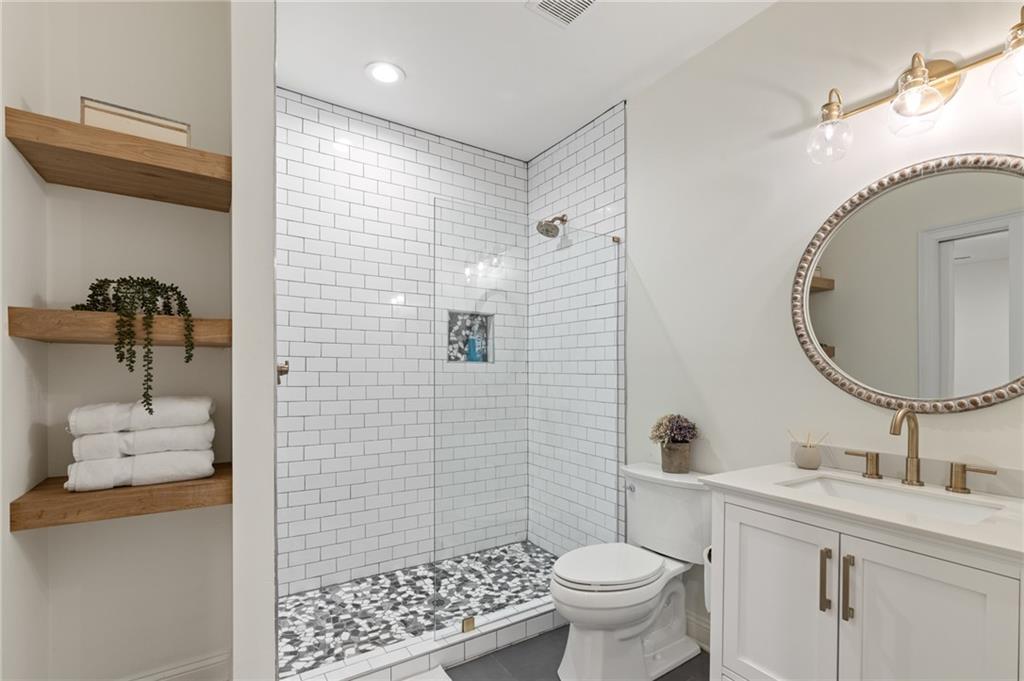 15626 Birmingham Highway